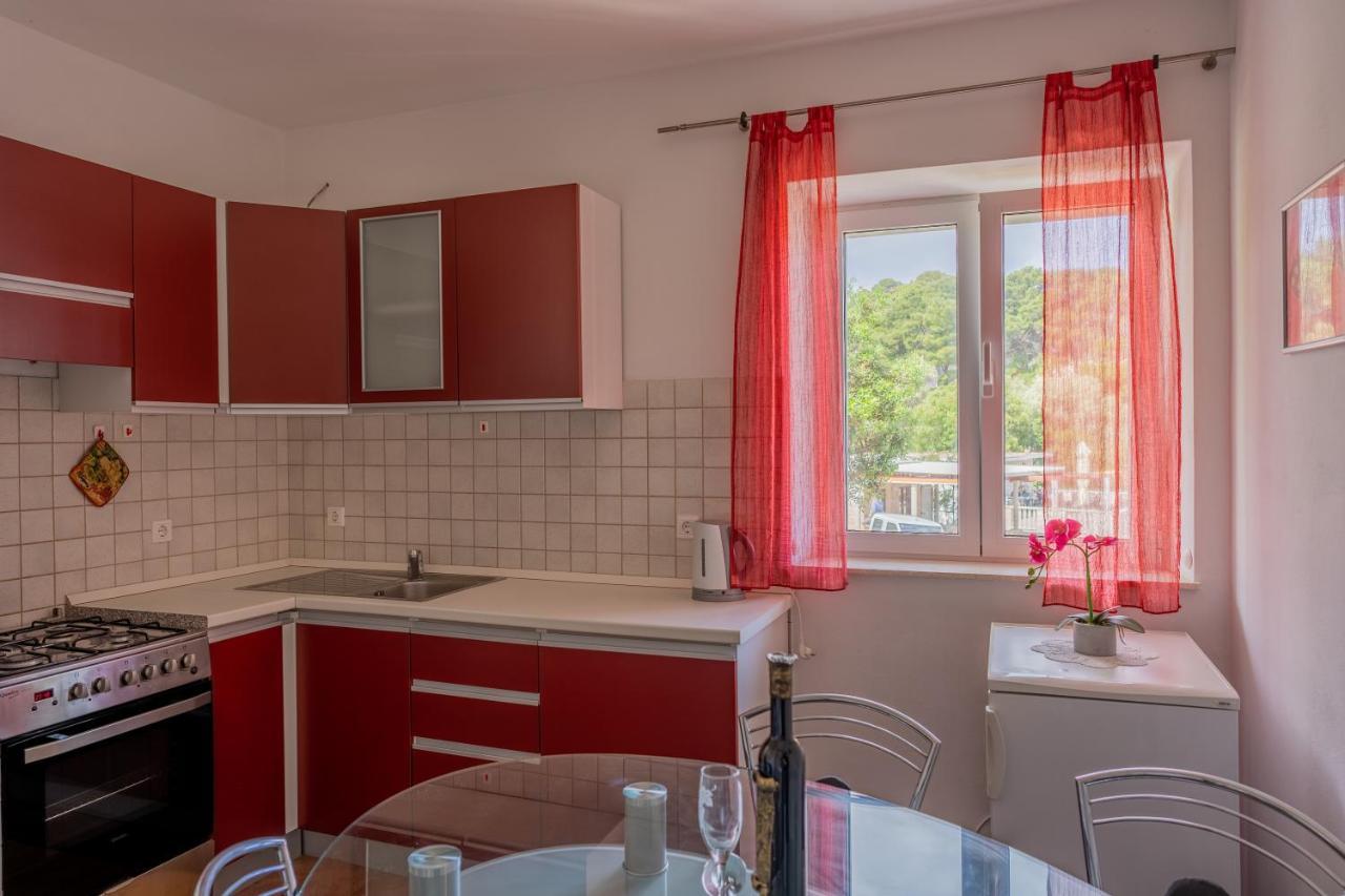 פומנה Guesthouse Kamarin מראה חיצוני תמונה