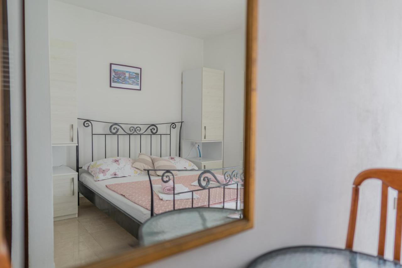 פומנה Guesthouse Kamarin מראה חיצוני תמונה
